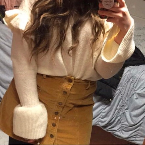 Cream Ruffle Sweater - Picture 6 of 6